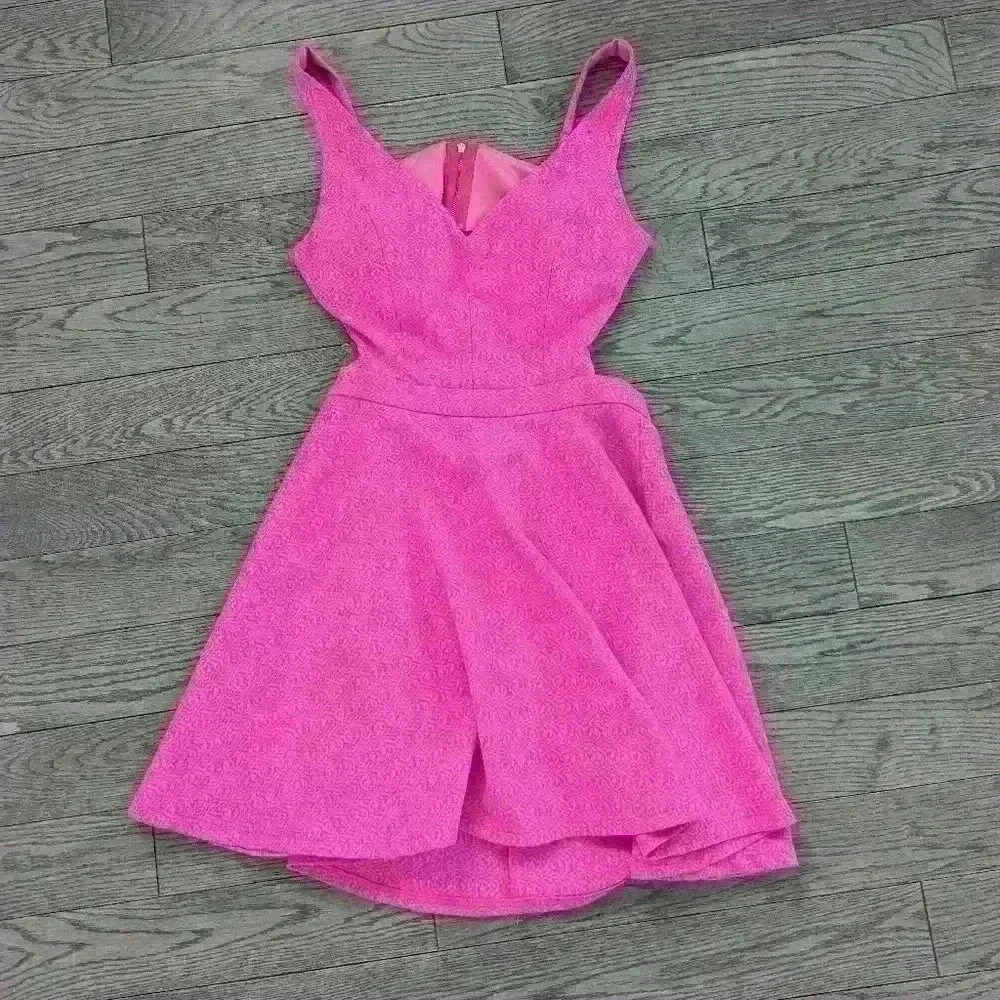 Hot  Pink Mini Dress great for Prom - size medium